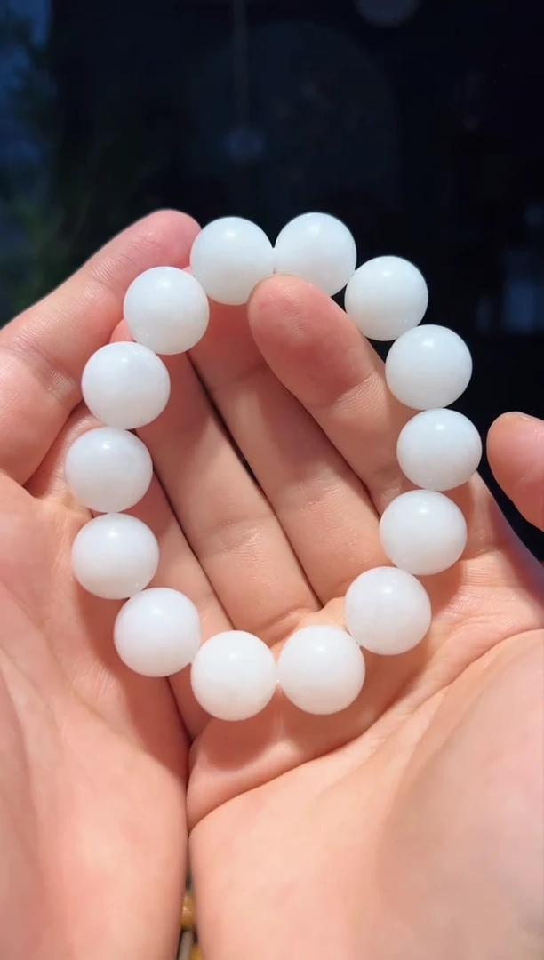 【闪购商品】和田玉手串未镶嵌16+