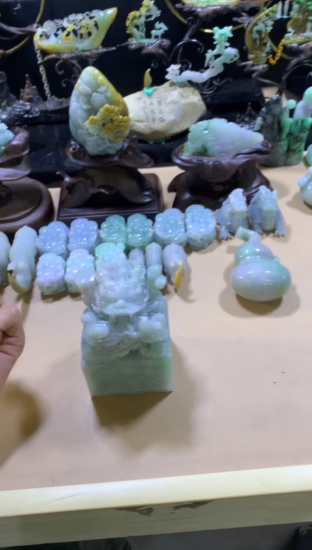 未镶嵌摆件翡翠用****3翡翠摆件