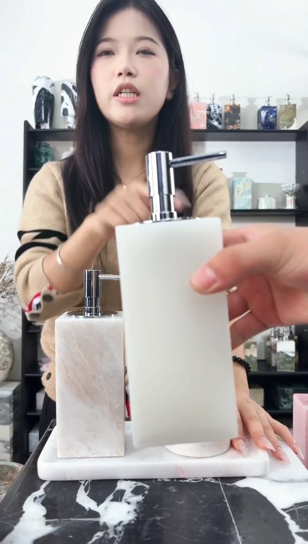 石材白玉乳液器