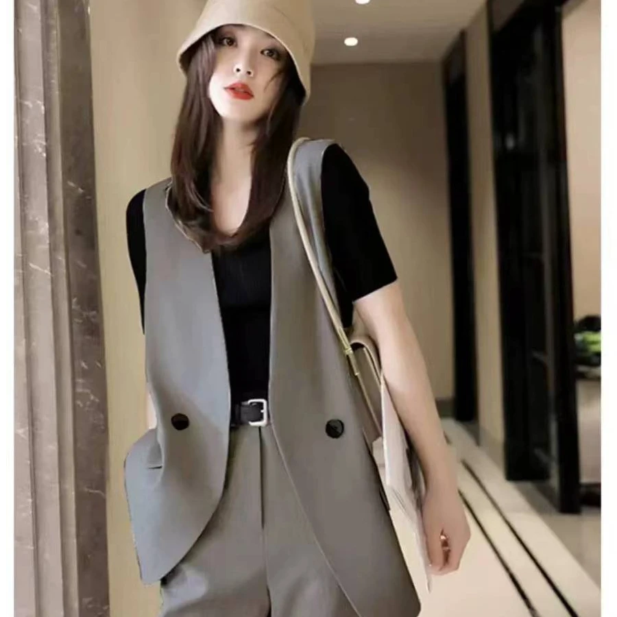 大码女装时尚薄款夏季西装马甲短裤套装女胖mm显瘦无袖西服两件套