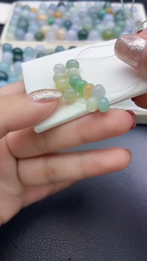 未镶嵌定制翡翠米**太2301