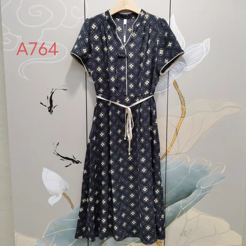 A764裙子时尚洋气连衣裙短袖时尚复古国风夏季女士连衣裙碎花长裙