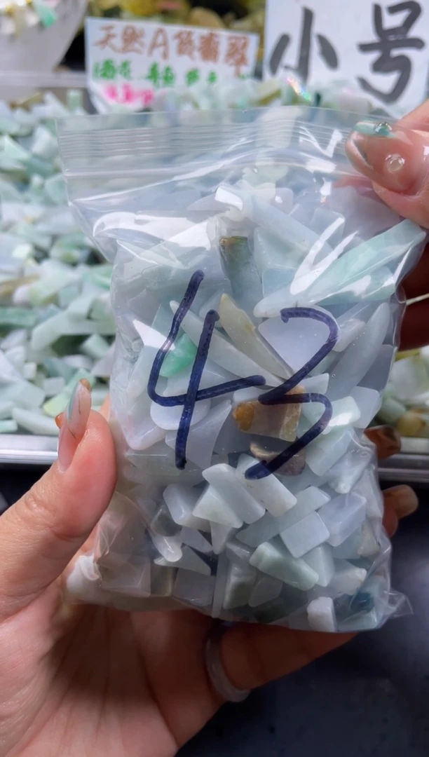 配石翡翠天然翡翠小号500克43