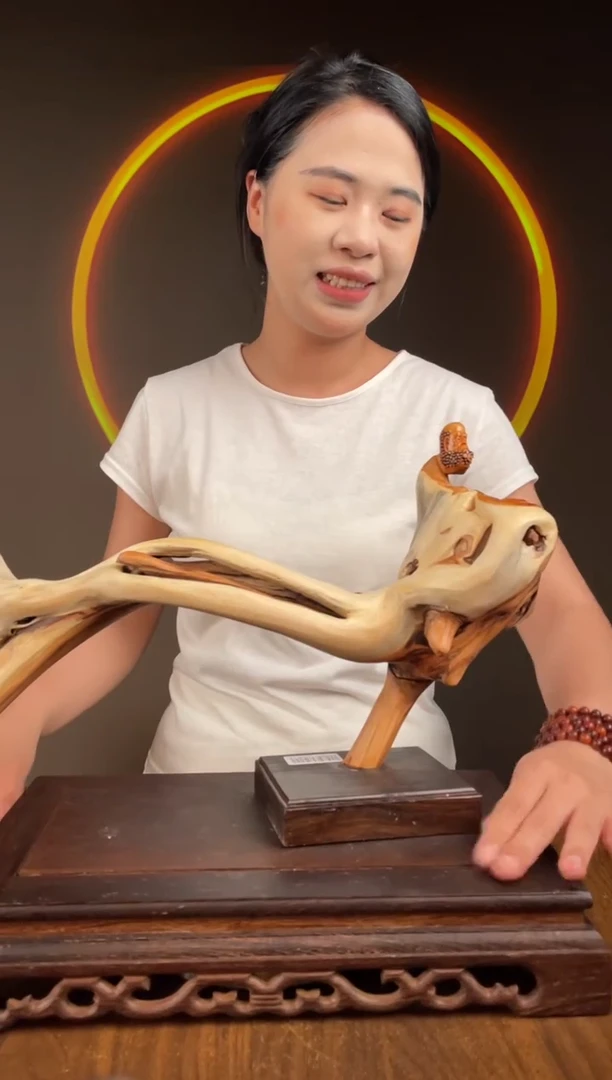 柏木（崖柏）手工摆件,先抢先得! 编号:40