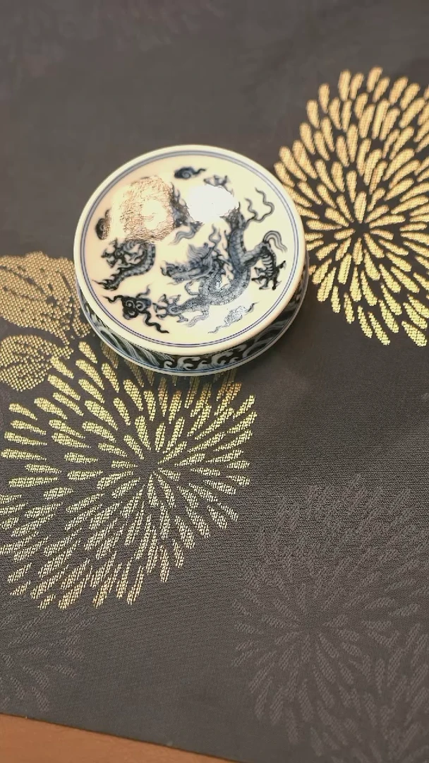 墨*刀痕龙纹盖置