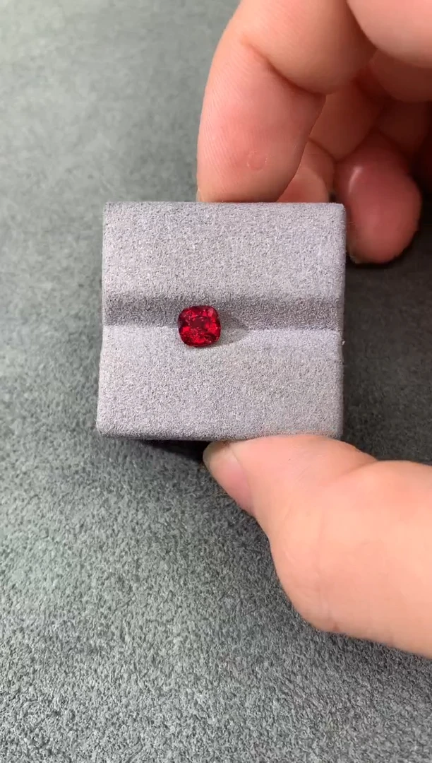 裸石尖晶石绝地武士 1.07CT