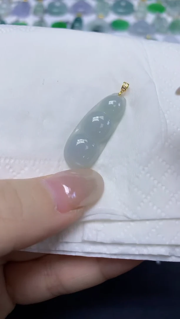 翡翠18K金镶嵌颈饰天然缅甸翡翠A货