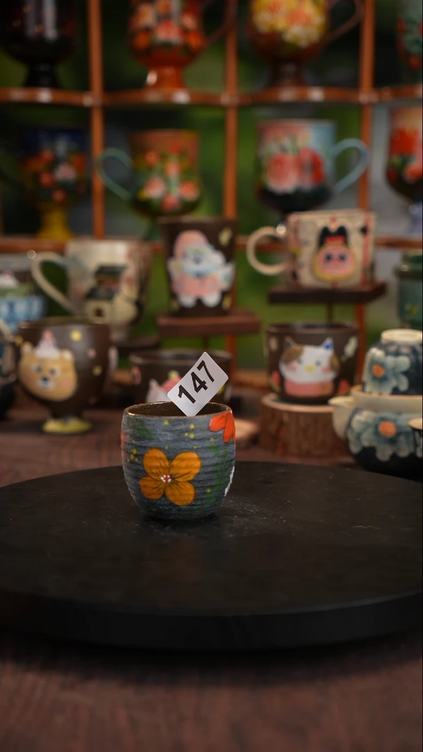 ?****y五彩手绘陶瓷紫砂杯