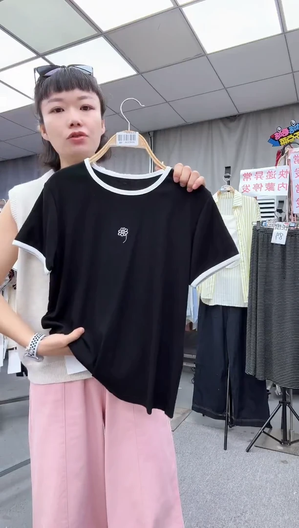 卖的单T恤     大哥家漂亮衣服漂亮颜色
