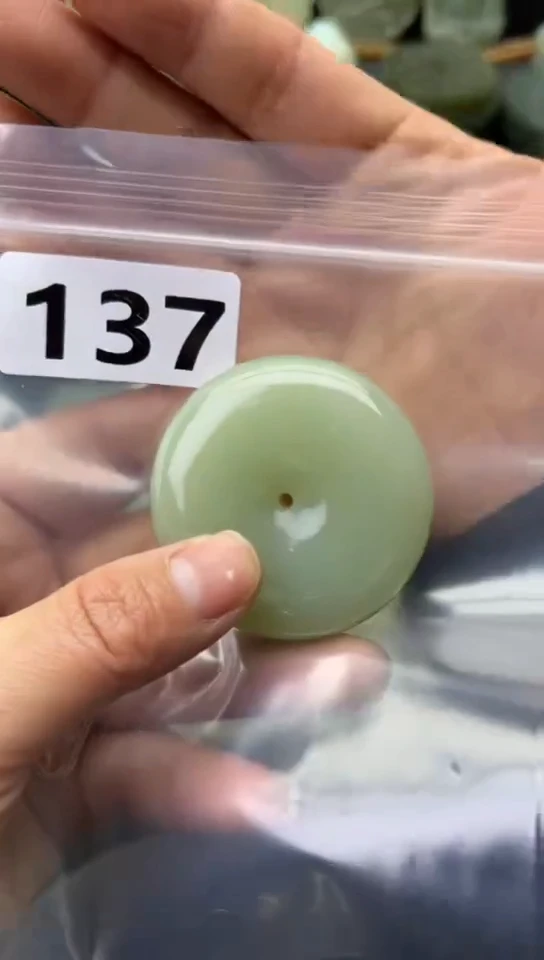 未镶嵌和田玉珠宝半成品扣子