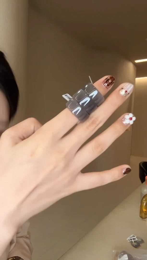 未镶嵌戒指和田玉13码烟紫直切多样性发其一