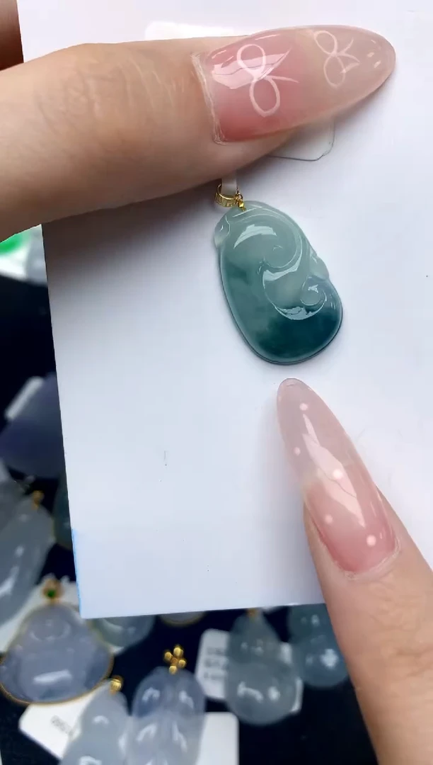 翡翠18K金镶嵌颈饰天然A货翡翠