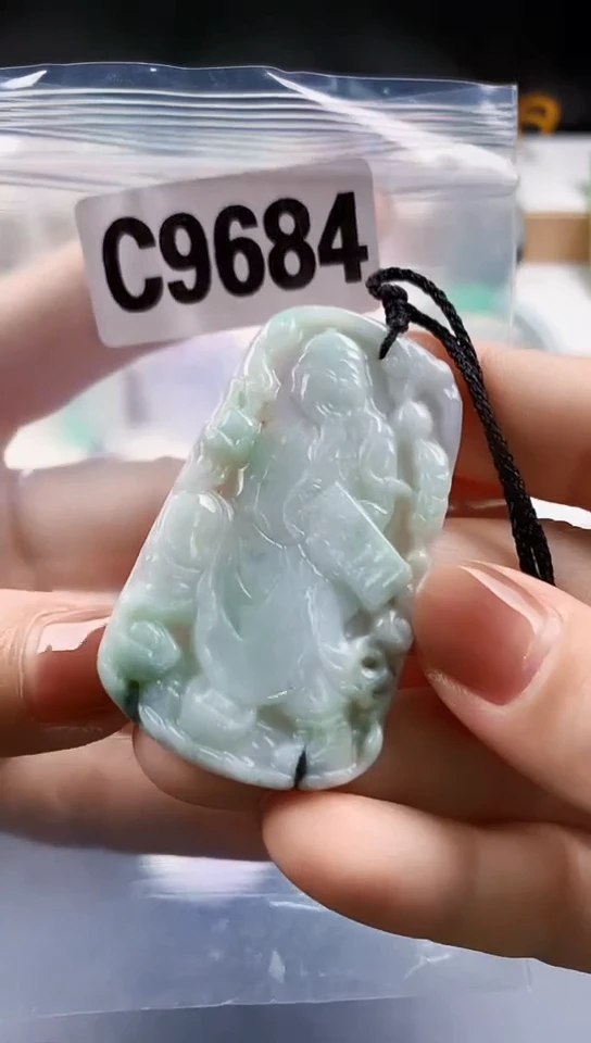 颈饰未镶嵌翡翠天然翡翠吊坠挂件