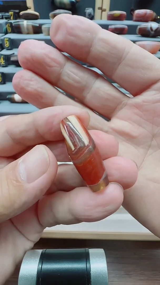 未镶嵌颈饰玛瑙/玉髓玛瑙33*13