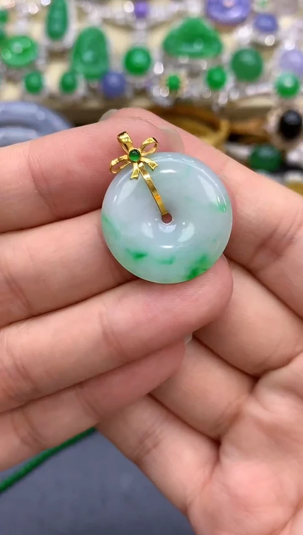 颈饰18K金镶嵌翡翠278-中国好珍宝