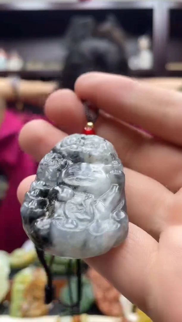 未镶嵌岫玉吊坠·