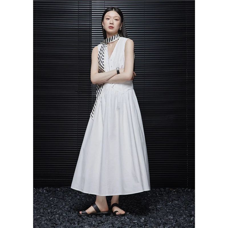 IC白色背心连衣裙女2024夏季新款气质高端精致超好看显瘦收腰