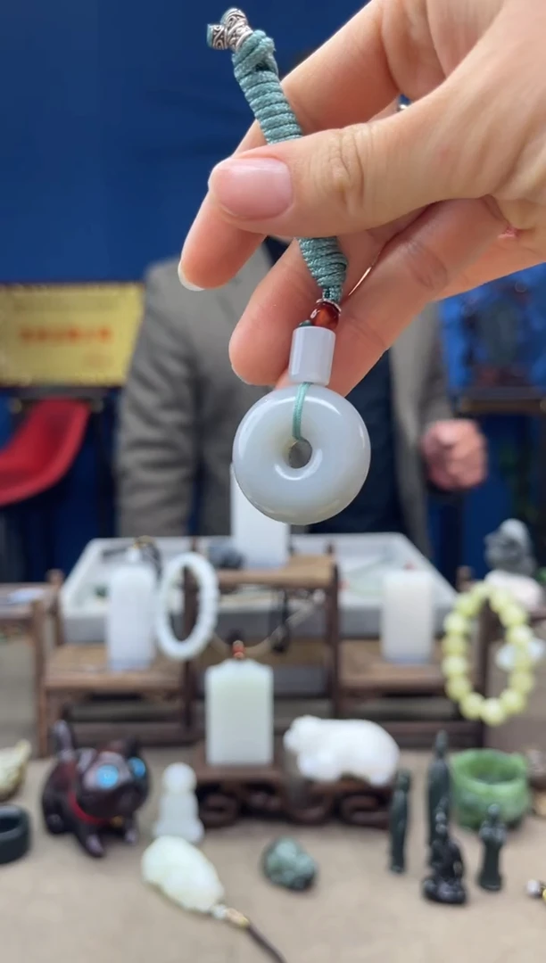 【闪购商品】和田玉颈饰未镶嵌1