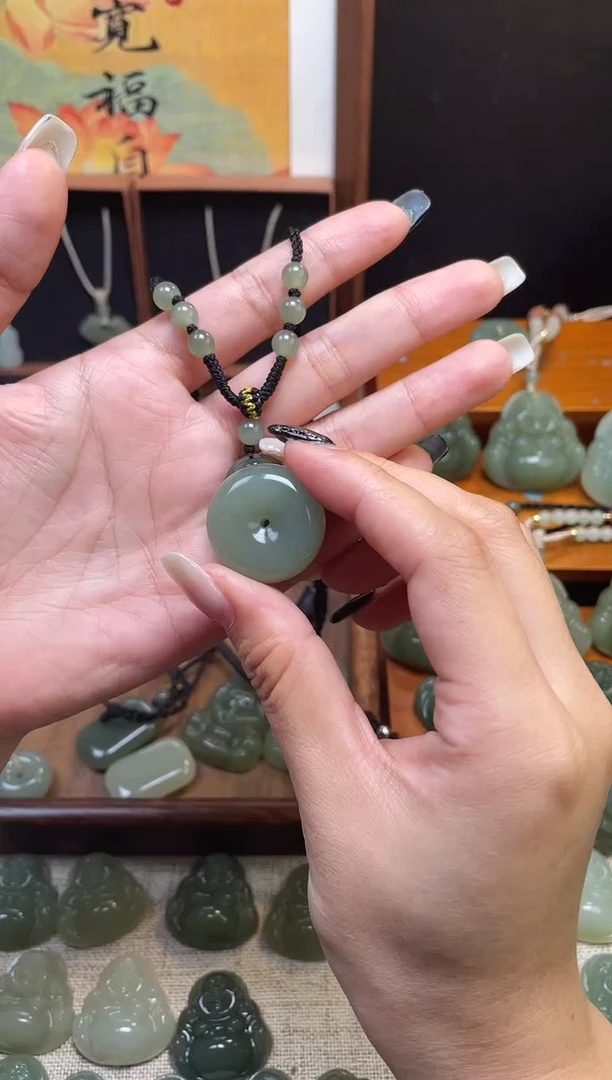 颈饰未镶嵌和田玉25