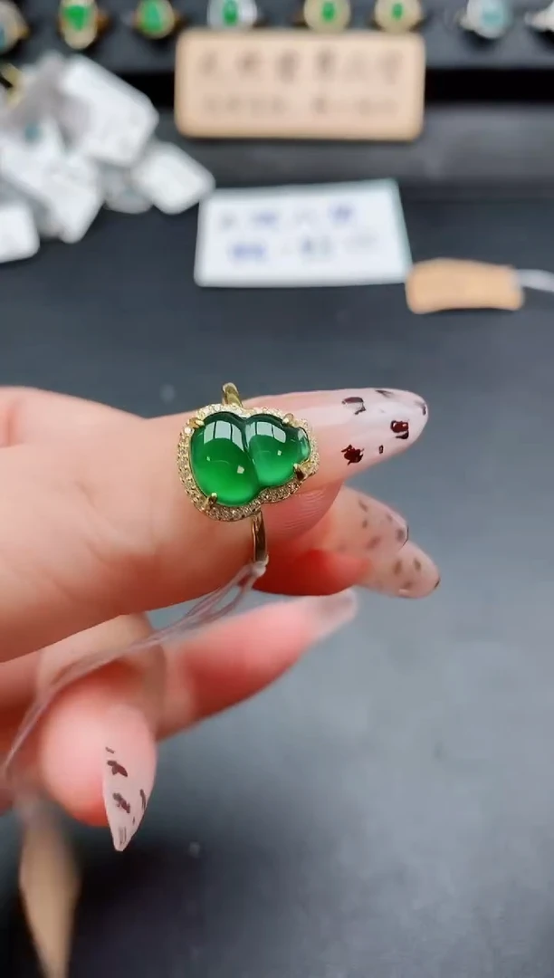 银S925镶嵌戒指翡翠1