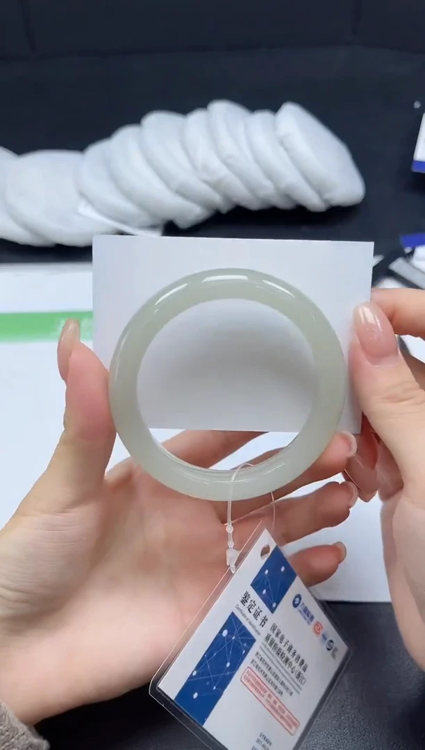 未镶嵌手镯石英质玉078-5455