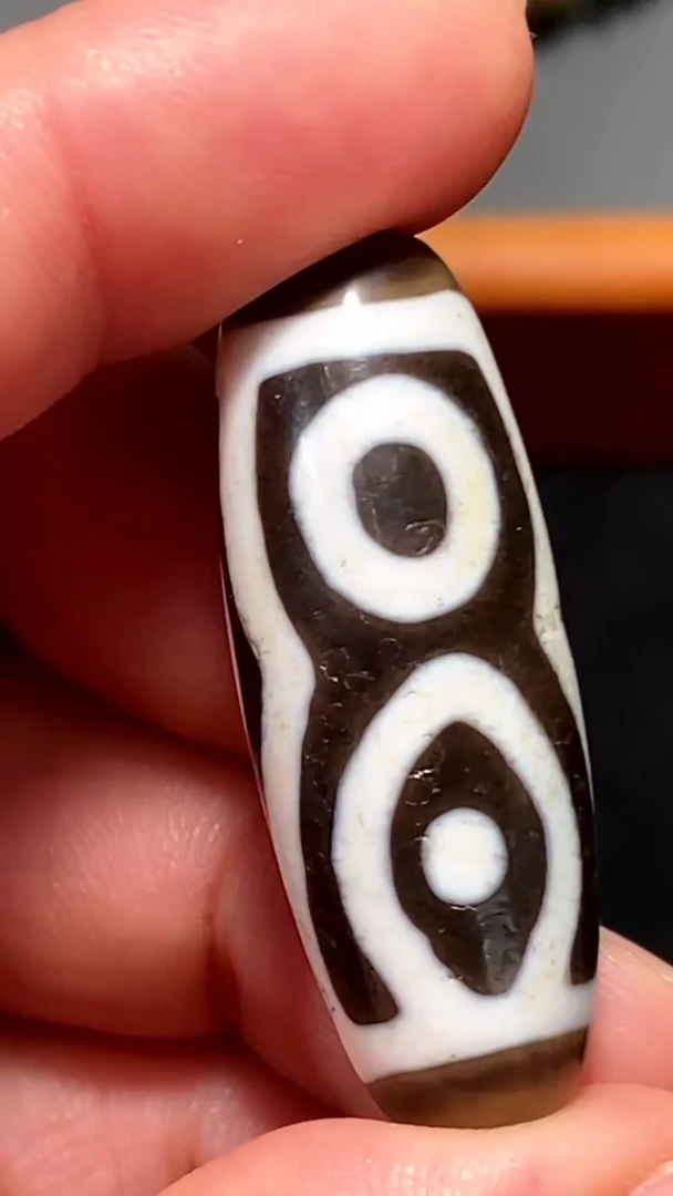 【闪购商品】玛瑙/玉髓单珠未镶嵌圣湖三眼