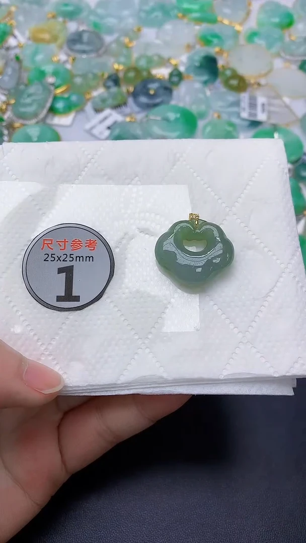 颈饰18K金镶嵌翡翠 天然缅甸A货百元以上9元证书费自理