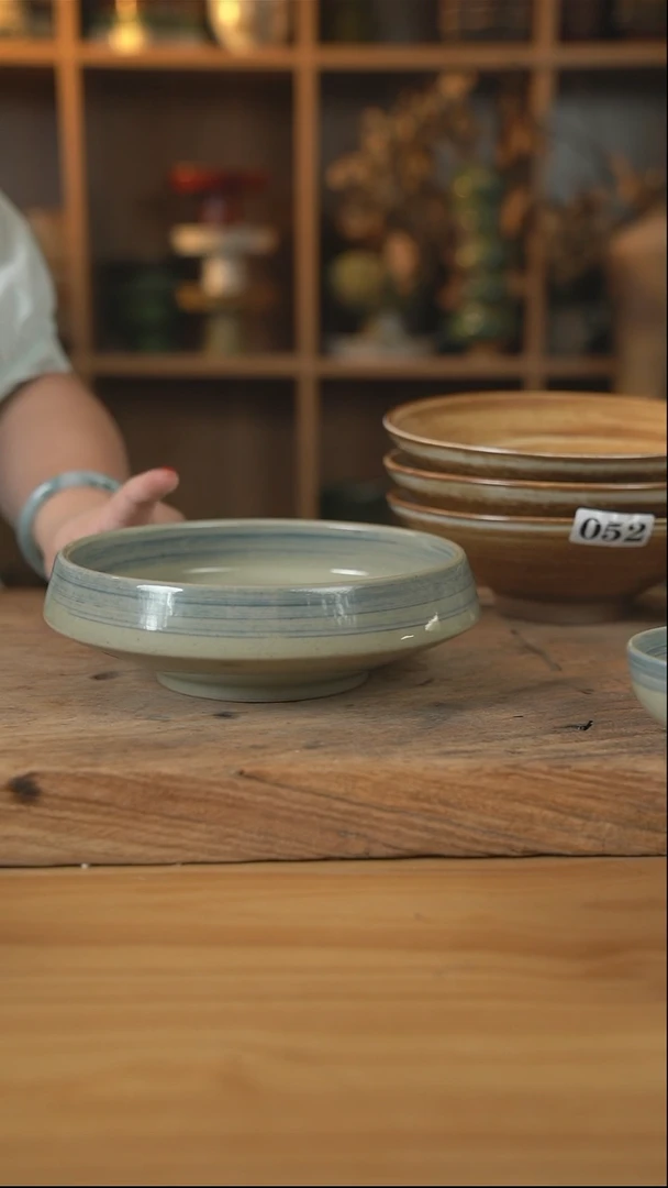 青云系列的8英寸收口盘