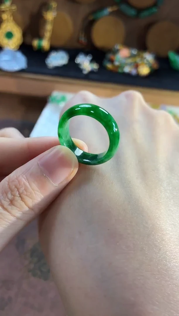未镶嵌戒指翡翠手饰 14圈