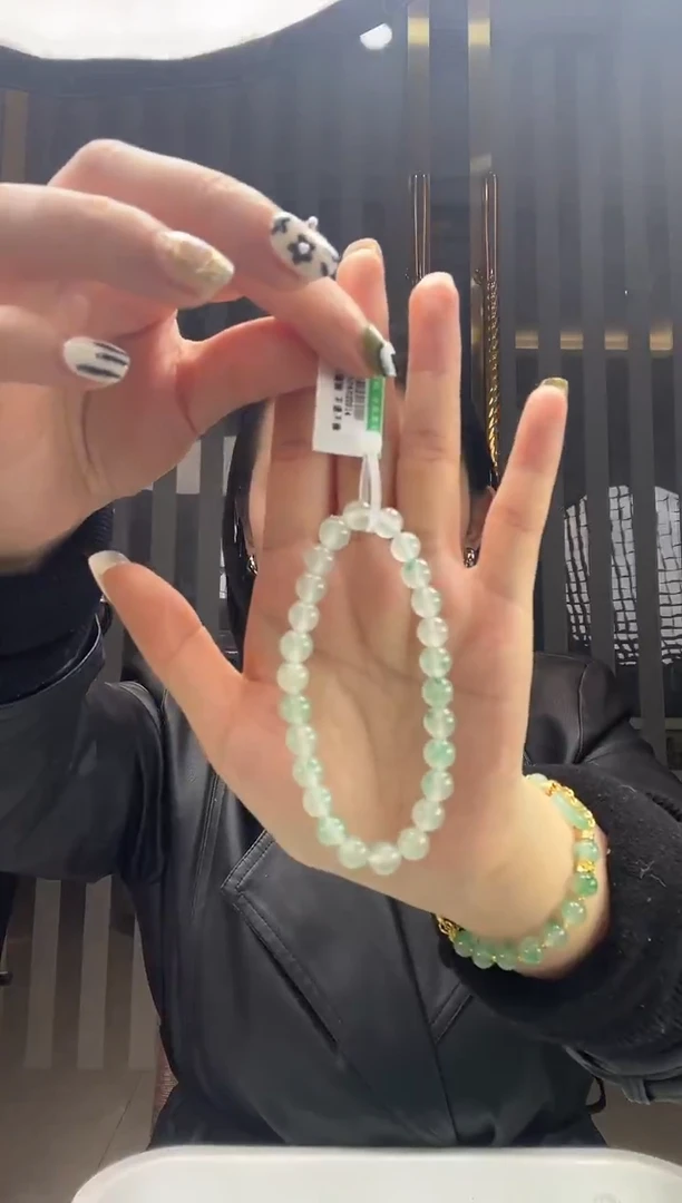 未镶嵌手镯石英质玉43