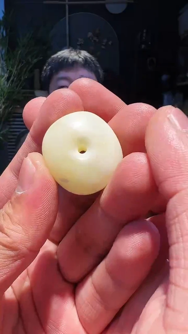 【闪购商品】蜜蜡吊坠(不含链)未镶嵌挂件