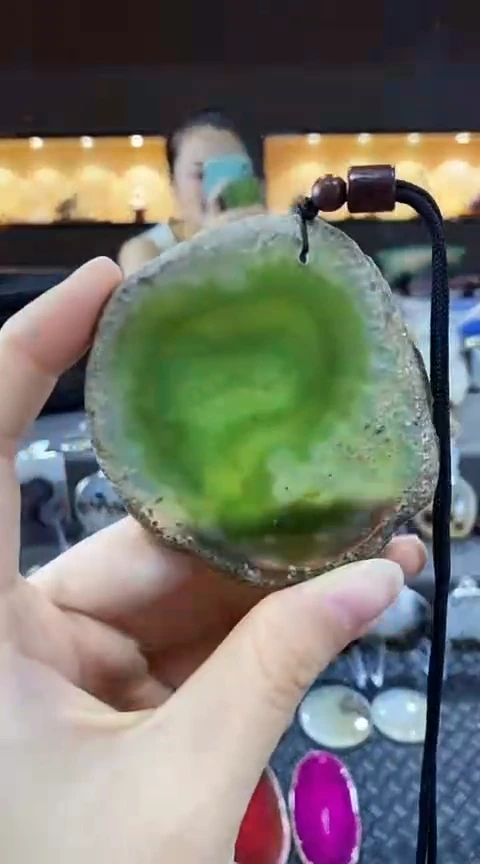 未镶嵌颈饰玛瑙/玉髓梦**里玛瑙