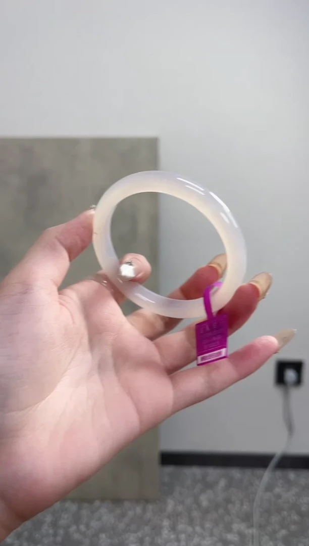 【闪购商品】玛瑙/玉髓手镯未镶嵌58-59圈 需要包容