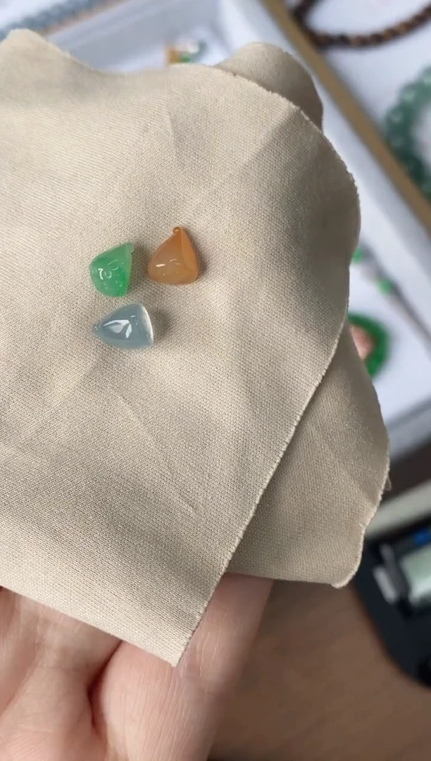 裸石翡翠翡翠A货