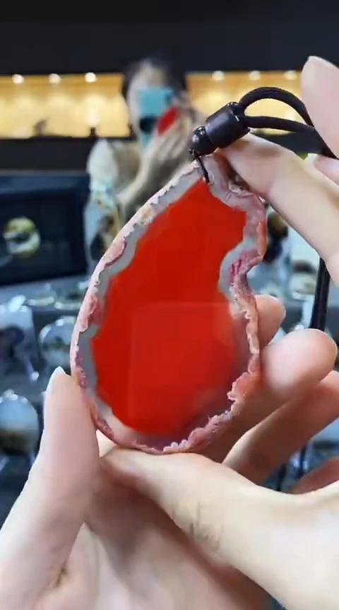 未镶嵌颈饰玛瑙/玉髓快***俩玛瑙