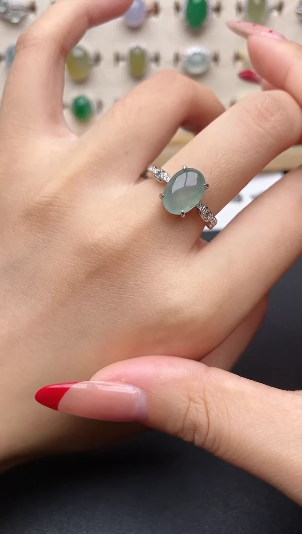 【闪购商品】翡翠戒指银S925镶嵌一物一证一礼盒