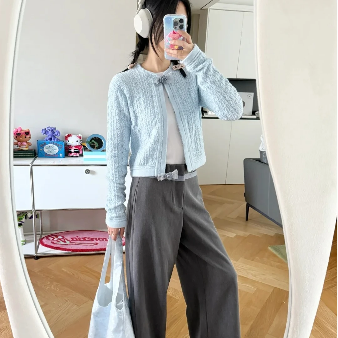 2025春季新款时尚打底T恤气质显瘦洋气休闲百搭白色打底衫上衣女