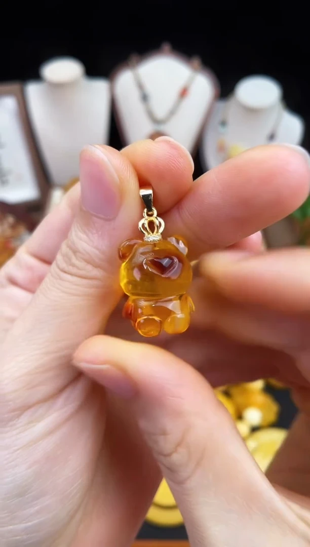 琥珀未镶嵌珠宝奇石柒月