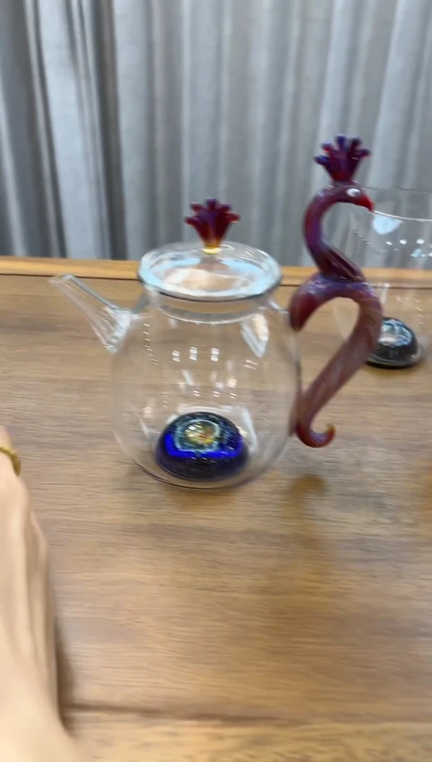 茶行记·小壶一只