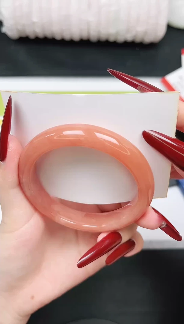 未镶嵌手镯石英质玉81-58