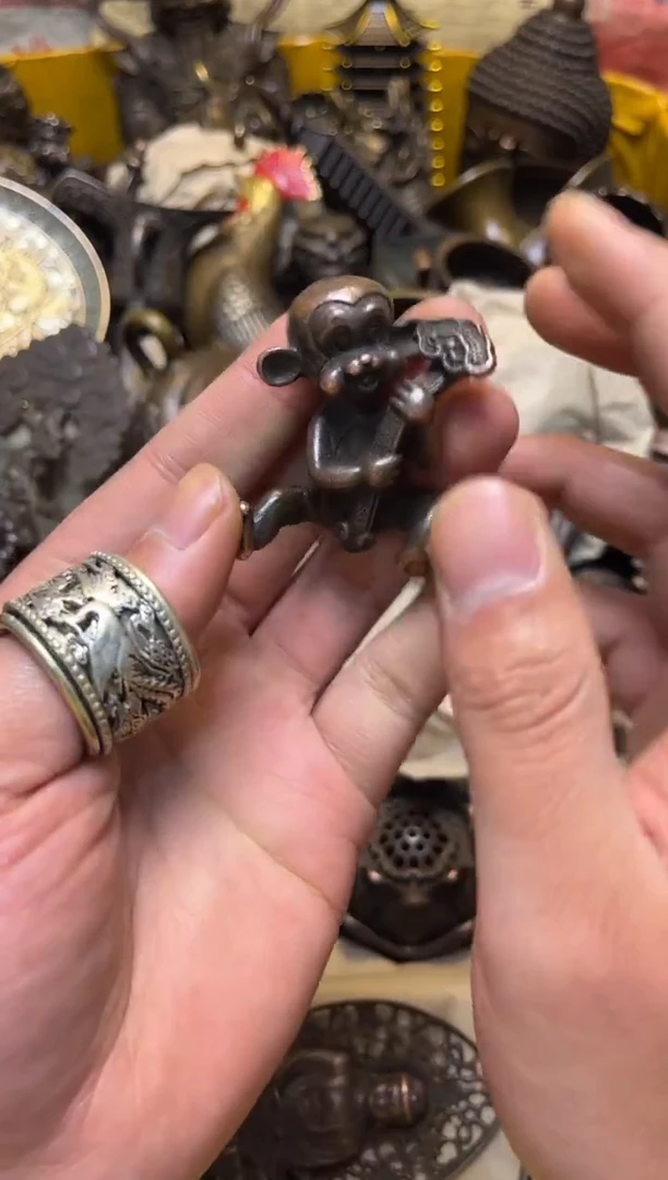 精美铜器，点击下单