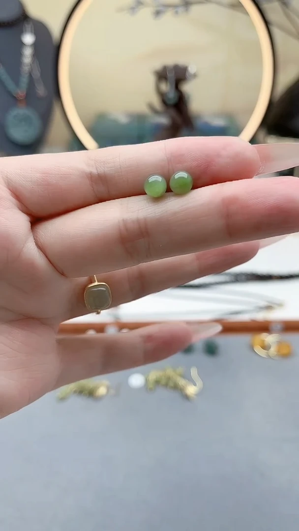 银S925镶嵌和田玉耳饰00碧玉耳钉