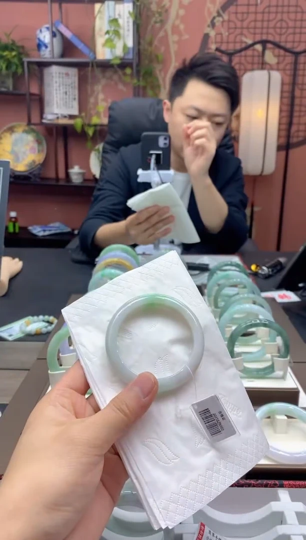 未镶嵌手镯翡翠3146******