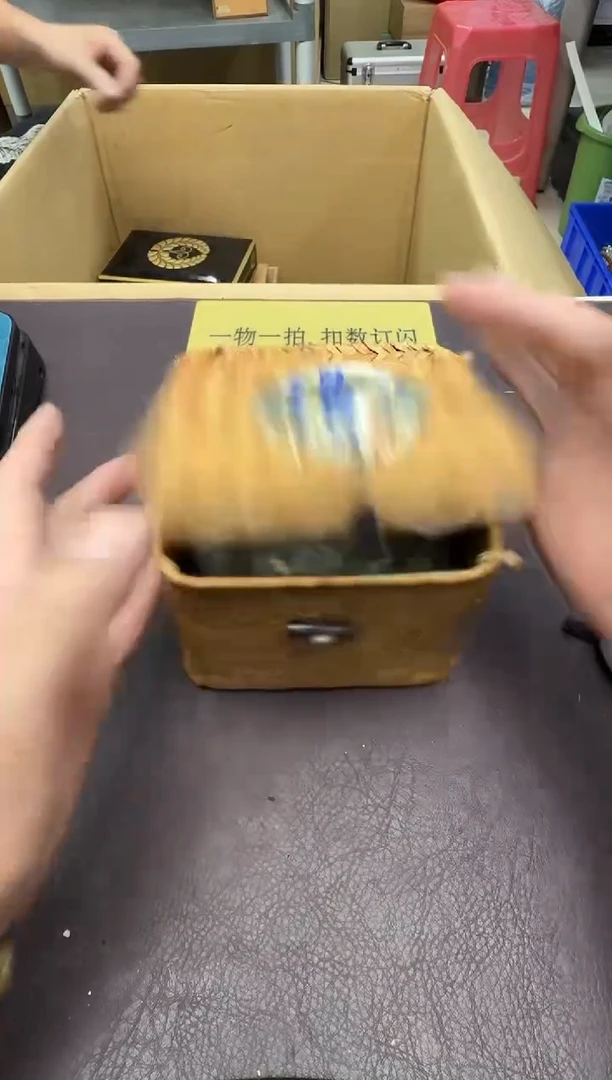 手工艺品琉璃国**强64