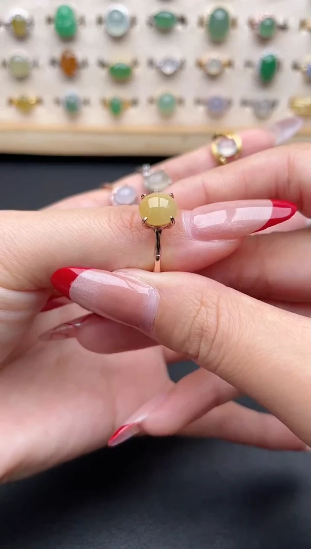 【闪购商品】翡翠戒指银S925镶嵌一物一证一礼盒