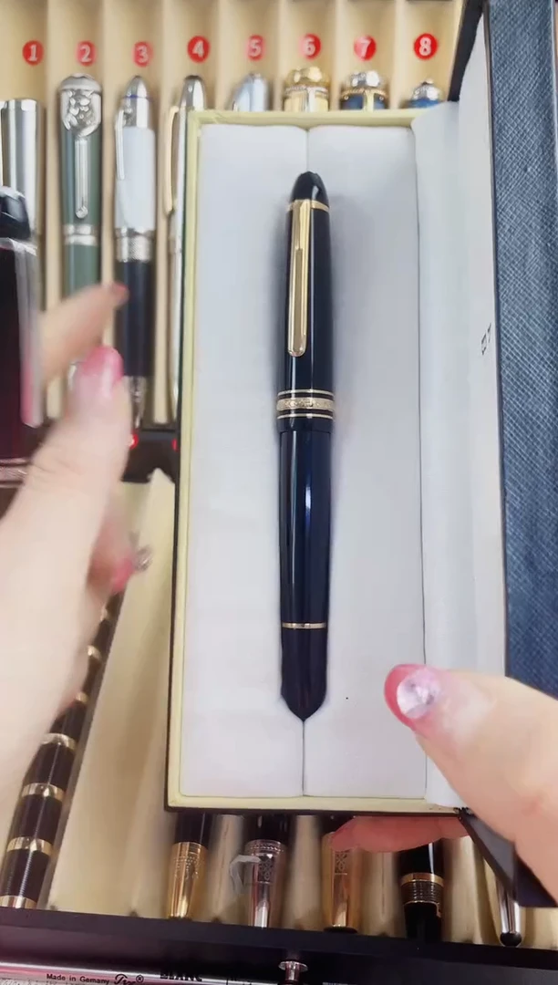 便携式故***人AWW777888