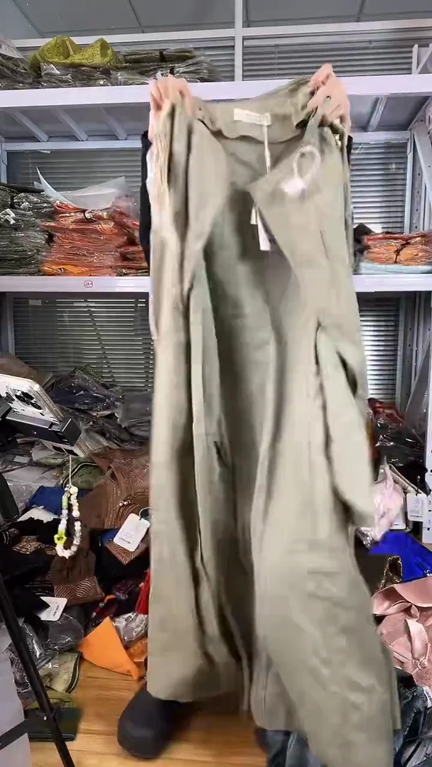 风衣 2XL  瑕疵 褶皱