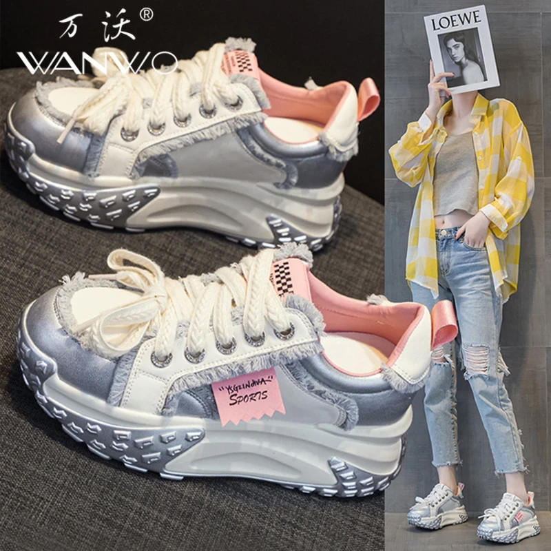 2025年秋季新款厚底增高小白鞋明星同款爆款女鞋网红休闲鞋老爹鞋