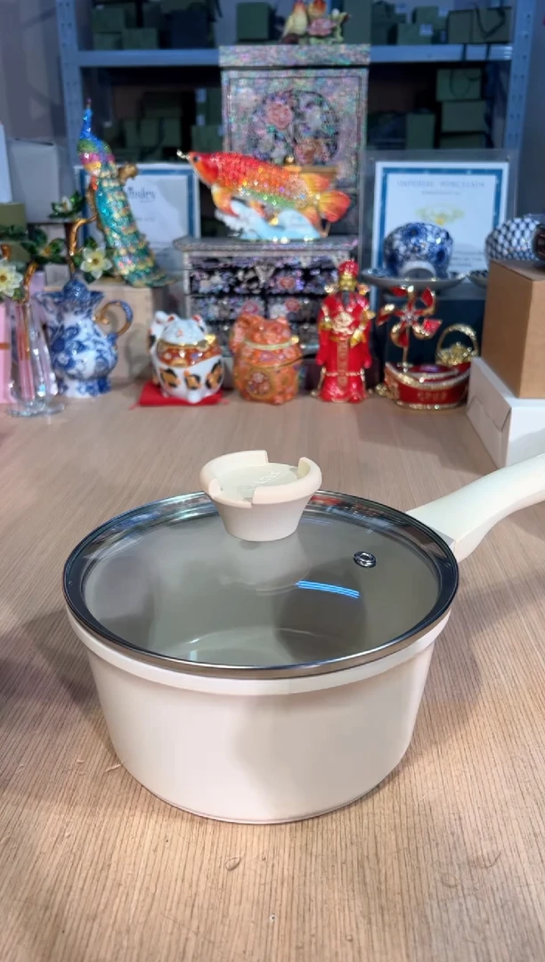 【闪购商品】杯74红厨奶锅（白色）