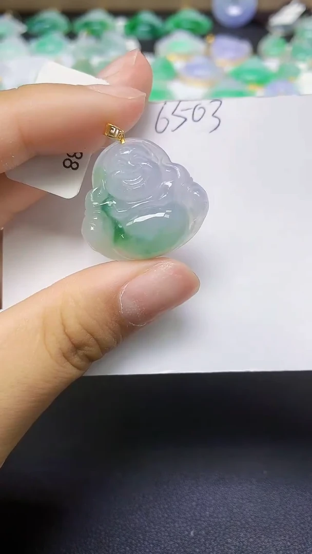 翡翠18K金镶嵌颈饰 天然缅甸翡翠A货